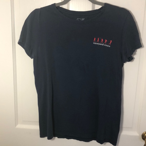 Vineyard vines tee - Picture 1 of 5